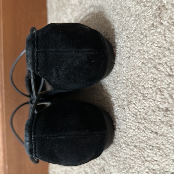 Earthies black slip on - Picture 3 of 4
